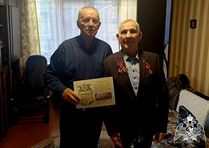 Председатель ветеранской организации Красноярского соединения поздравил  тружеников тыла