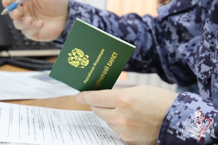 Росгвардейцы напоминают о правилах хранения, ношения и транспортировки охотничьего оружия