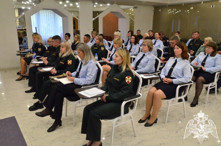 Сбор с руководителями финансово-экономических подразделений Сибирского округа Росгвардии завершился в Красноярске