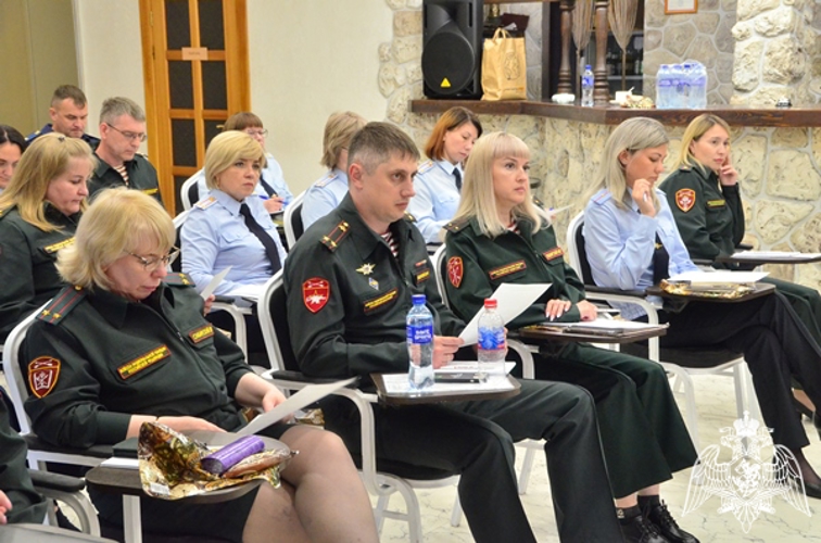 Сбор с руководителями финансово-экономических подразделений Сибирского округа Росгвардии завершился в Красноярске
