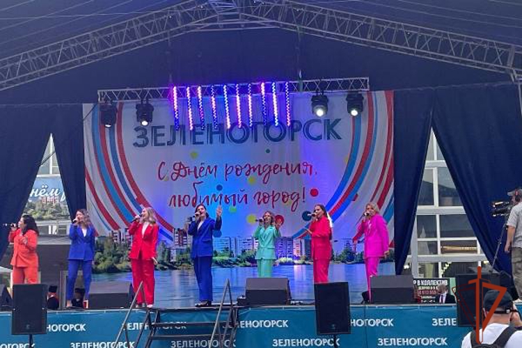 Росгвардейцы приняли участие в праздничных мероприятиях, посвящённых 69-й годовщине со дня образования города Зеленогорска