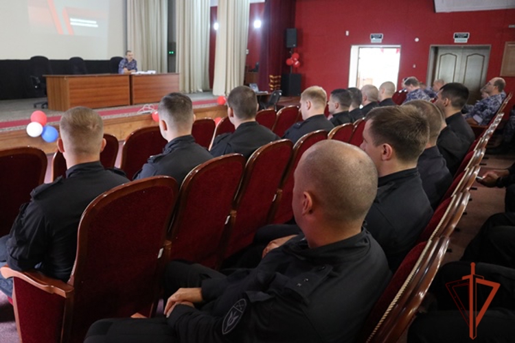 В Красноярском соединении и территориальном управлении Росгвардии начался летний период обучения