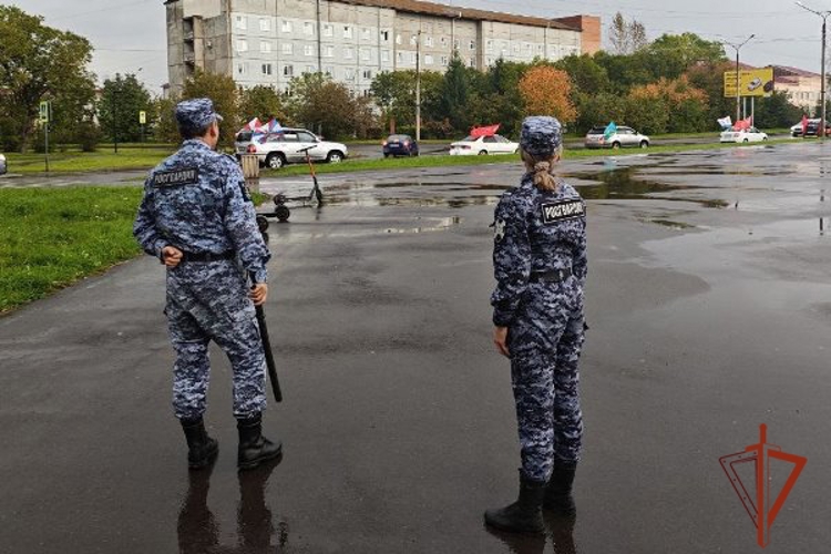Шарыповские росгвардейцы обеспечили правопорядок автопробега «Красные крылья Победы»