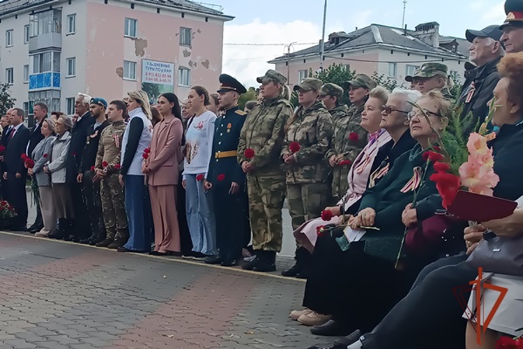 Зеленогорские военнослужащие Росгвардии приняли участие в памятных мероприятиях, приуроченных окончанию Второй мировой войны