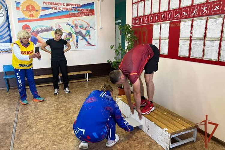 Шарыповские росгвардейцы сдали нормативы комплекса ГТО