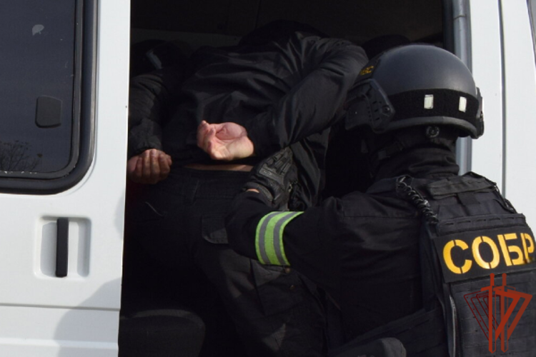 Подозреваемый в незаконном обороте драгоценных металлов задержан в Красноярском крае при силовой поддержке СОБР Росгвардии