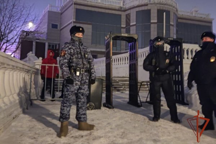 Росгвардейцы обеспечили правопорядок во время празднования Крещения в Красноярском крае