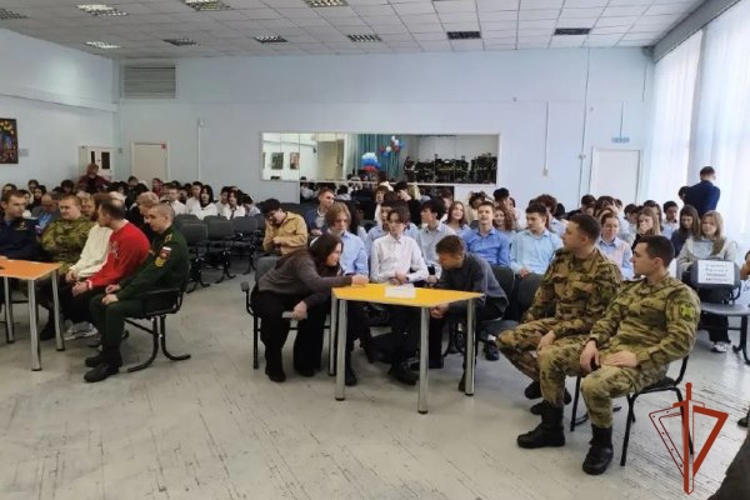 Росгвардейцы Красноярского содинения приняли участие в военно-патриотическом квесте, посвящённый Дню защитника Отечества