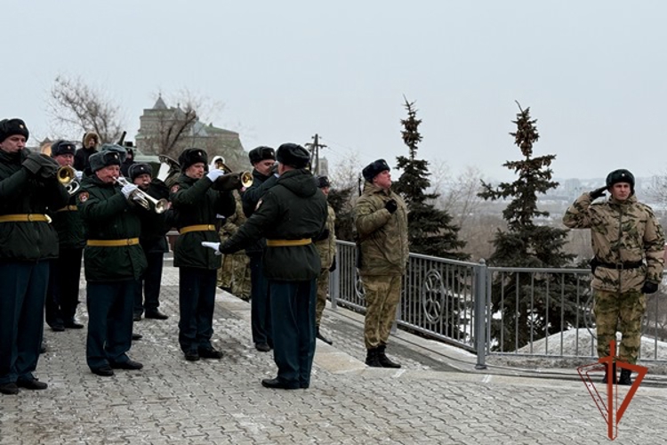 В Красноярском крае росгвардейцы почтили память воинов-интернационалистов