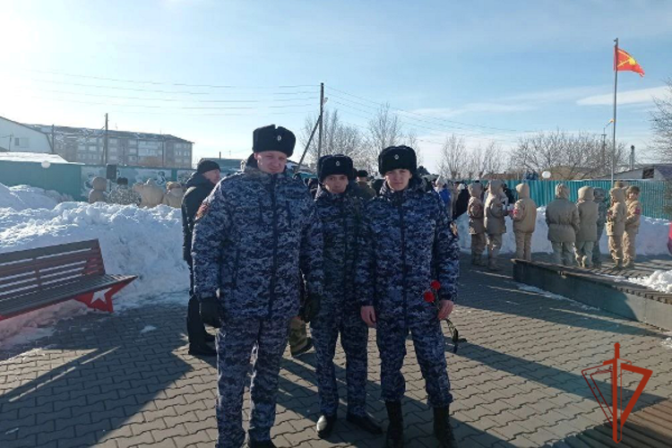 В Красноярском крае сотрудники Росгвардии приняли участие в мероприятиях, посвященных Дню памяти воинов-интернационалистов