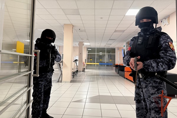 В Центральном районе росгвардейцы провели антитеррористические учения