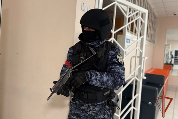 В Центральном районе росгвардейцы провели антитеррористические учения