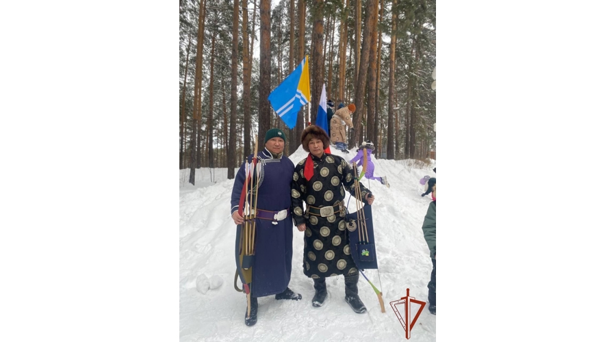 В Год единства народов военнослужащие из Железногорска встретили Сагаалган-праздник Белого месяца 