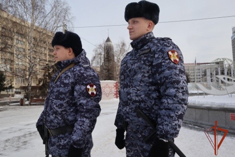 Росгвардейцы в Красноярске разыскали и вернули родственникам 84-летнюю женщину