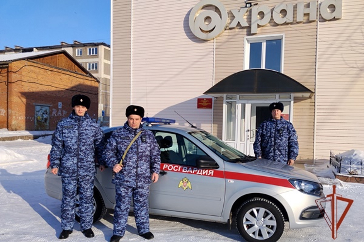 Патруль вневедомственной охраны по Шарыповскому району задержал нетрезвого водителя 