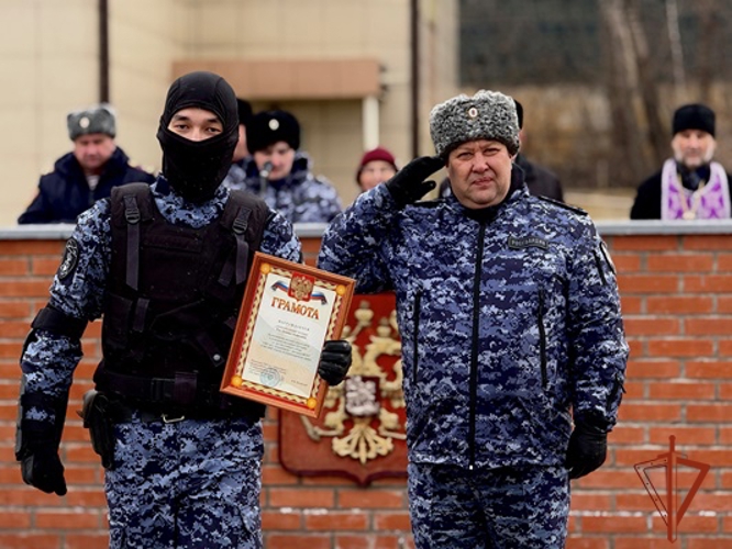 Красноярские росгвардейцы приняли присягу на верность Родине