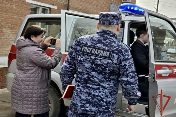 Росгвардия в Богучанах: глазами молодежи и первые шаги к профессии