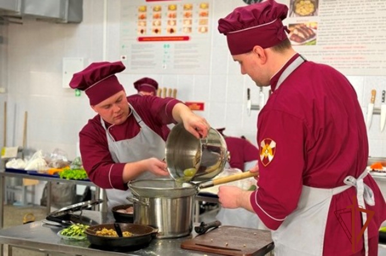 Лучших специалистов продовольственной службы Сибирского ордена Жукова округа Росгвардии определили в Красноярском крае