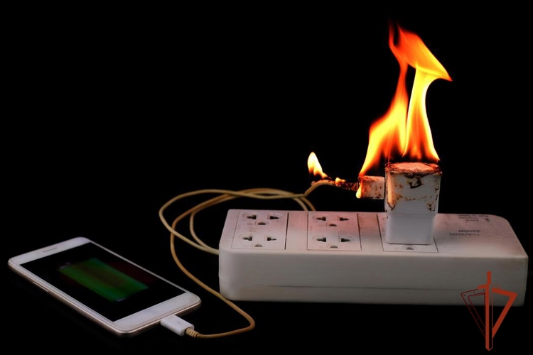 Требования пожарной безопасности при эксплуатации смартфонов, планшетов, пауэрбанков и иных гаджетов