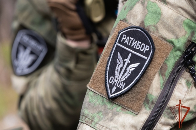 В Красноярске при содействии ОМОН Росгвардии прошел рейд по соблюдению миграционного законодательства