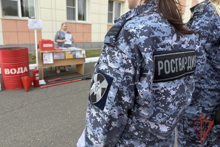 В Красноярском соединении и территориальном управлении Росгвардии начался летний период обученияВ Красноярском соединении и территориальном управлении Росгвардии начался летний период обучения