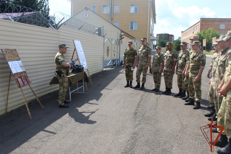 В Красноярском соединении и территориальном управлении Росгвардии начался летний период обученияВ Красноярском соединении и территориальном управлении Росгвардии начался летний период обучения