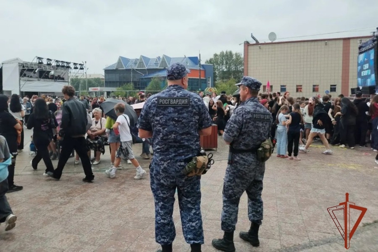 В Красноярском крае сотрудники Росгвардии обеспечили безопасность мероприятий, посвященных Дню металлурга