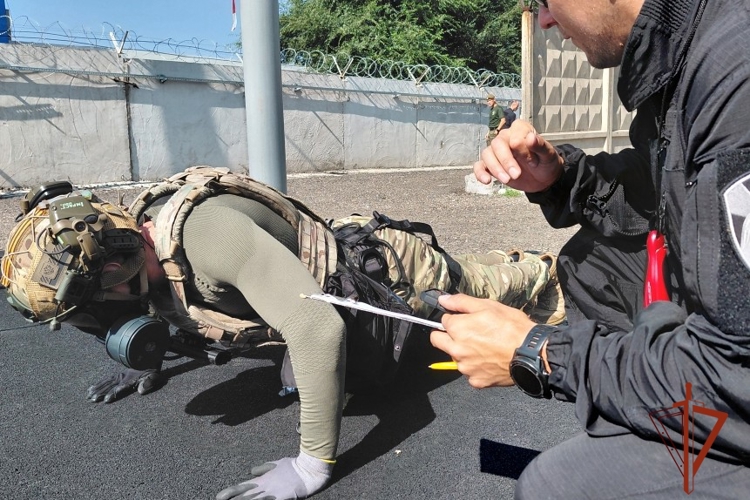 Соревнования специалистов высотной подготовки спецподразделений Росгвардии и взаимодействующих структур прошли в Красноярском крае