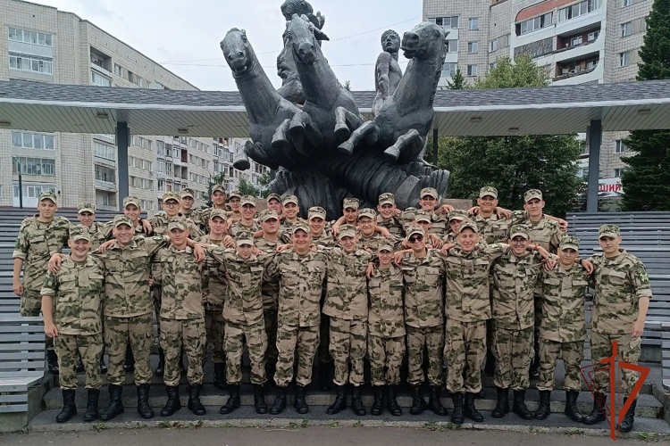 Солдаты срочной службы Красноярского соединения Росгвардии познакомились с историей города Зеленогорска
