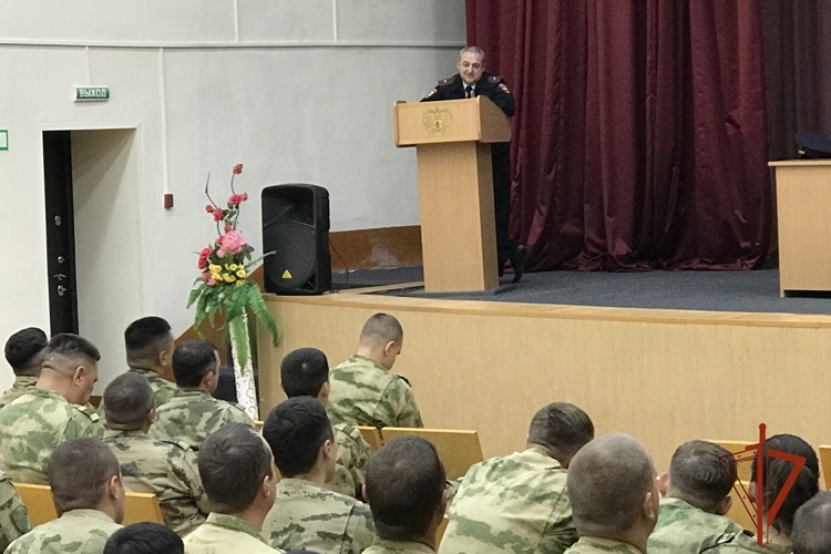 В Железногорске представители полиции провели занятия с военнослужащими Росгвардии