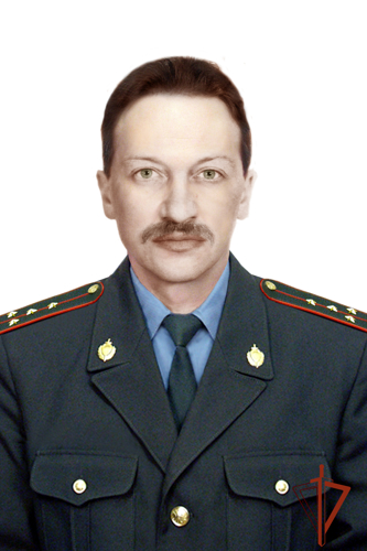 Юрий Мазун — накрыл гранату собой, спасая товарищей