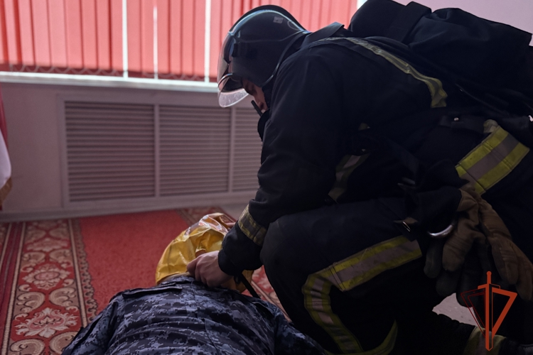 В здании регионального управления Росгвардии прошло пожарно-тактическое занятие